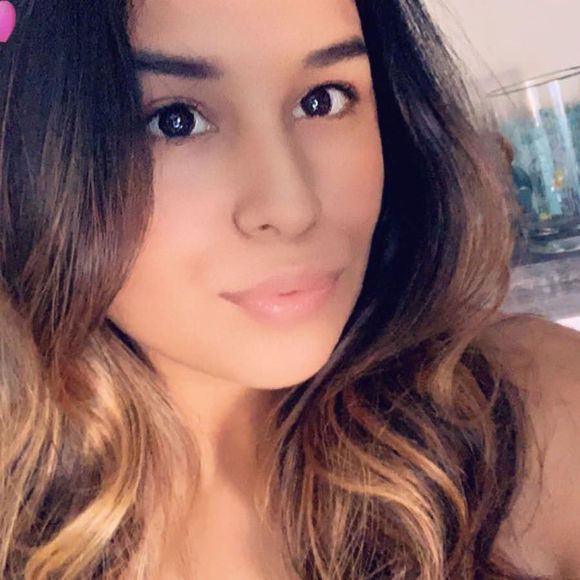 Meet your Posher, Aylin - Picture 1 of 1